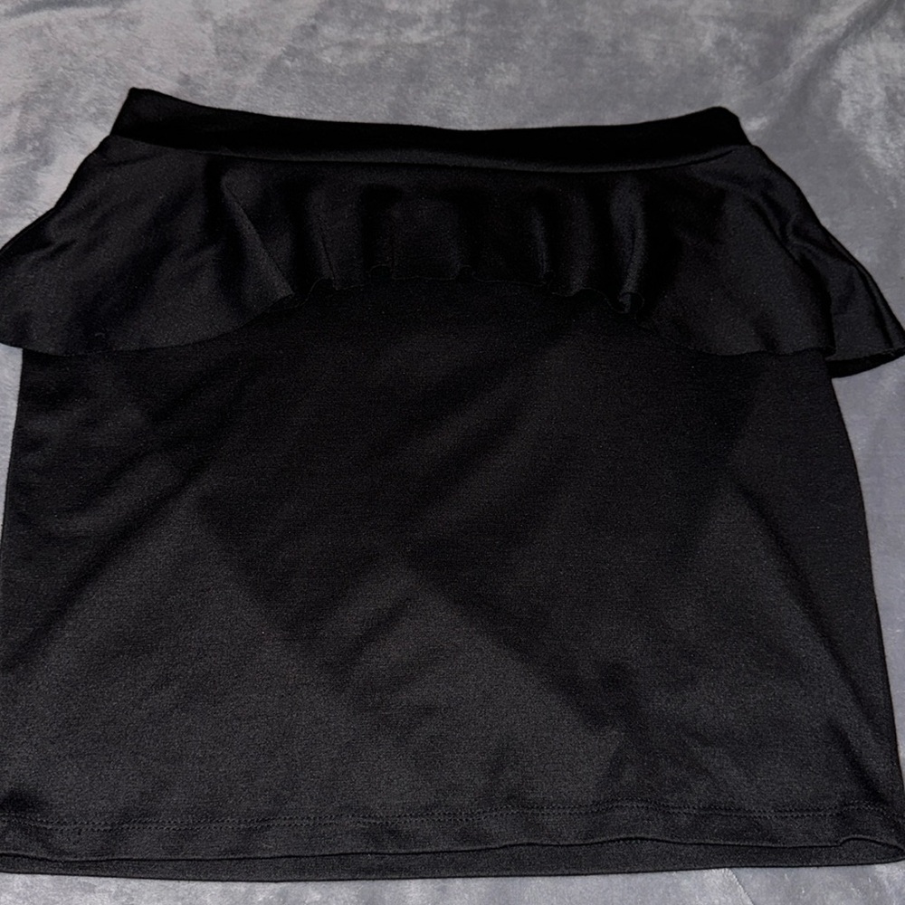 Black Peplum mini skirt Dots L